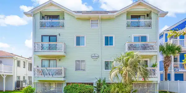 212 N Ocean Blvd.