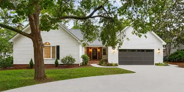 5703 Pickens Ave.