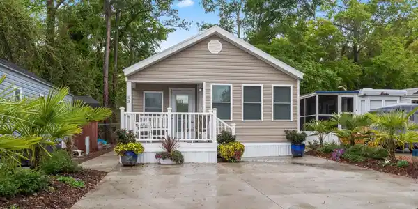 5400 Little River Neck Rd.