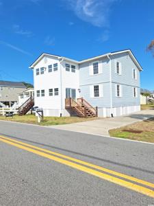 230 Vista Dr.