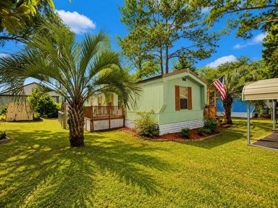 151 Crooked Island Circle
