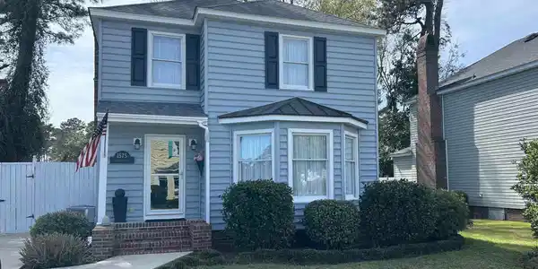 1575 Victoria Ln.