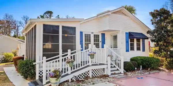 806 Marlin Ct.
