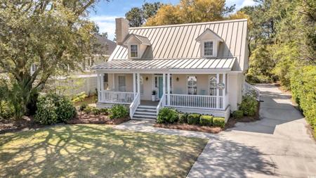 38 Belvedere Ln.