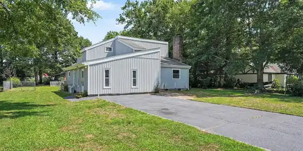 213 Caropine Dr.