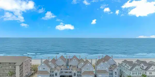 713 N Ocean Blvd.