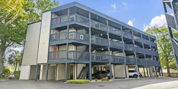 1500 Cenith Dr.