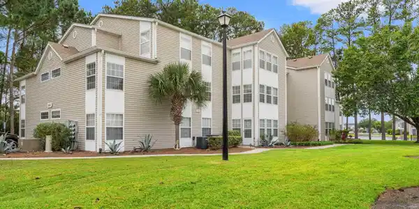 140 Spanish Oak Ct.