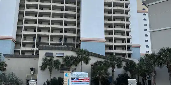 4800 Ocean Blvd. S