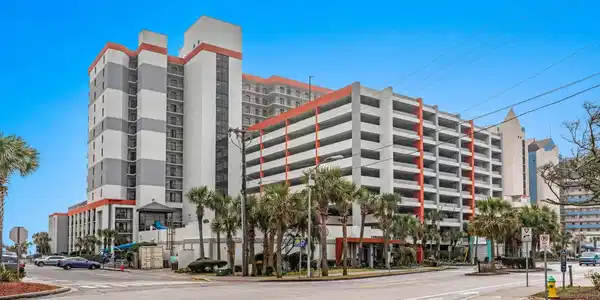 7200 N Ocean Blvd.