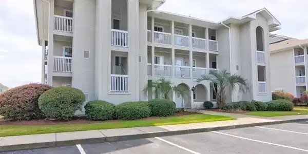 4413 Eastport Blvd.