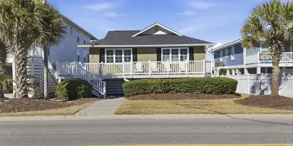 5105 Ocean Blvd. N