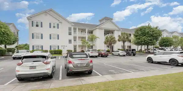 901 W Port Dr.