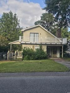 512 2nd Ave. S
