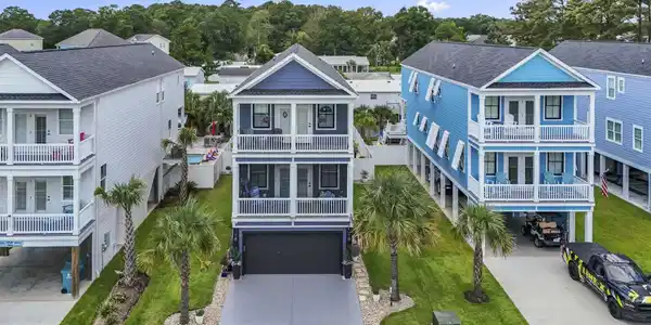 707 Elizabeth Dr.