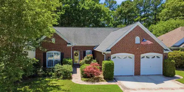 1654 Sedgefield Dr.