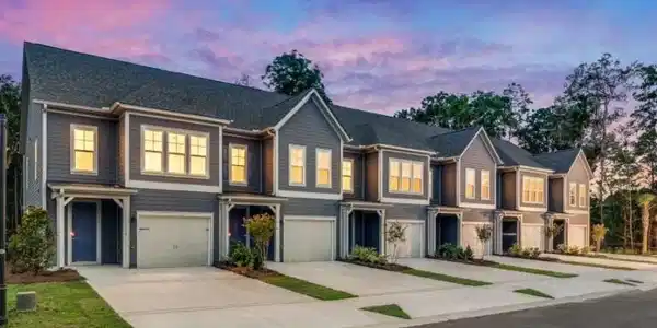 5123 Double Eagle Way