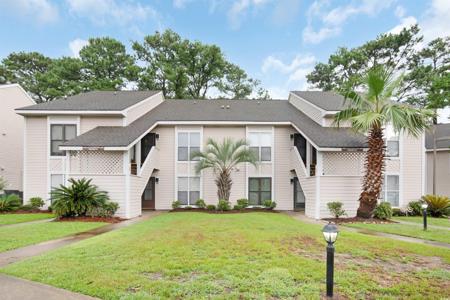 4486 Little River Inn Ln.