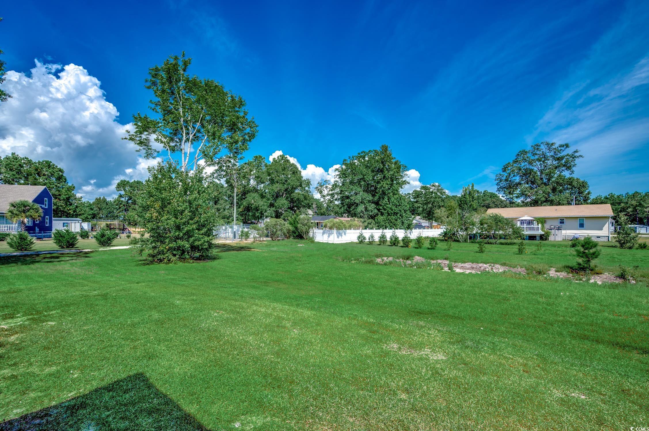 Image 3: View of grassy yard Image 3: View of grassy yard