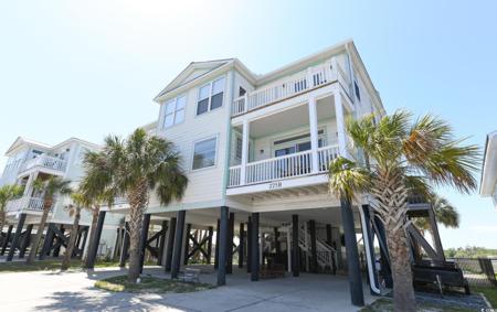 225-B N Dogwood Dr.