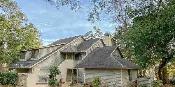 313 Westbury Ct.