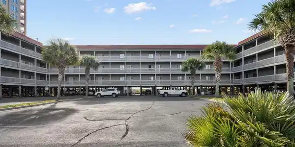 613 S Ocean Blvd.