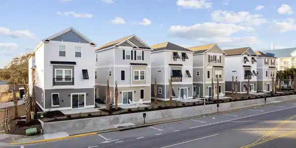 202-F Madison Ct.