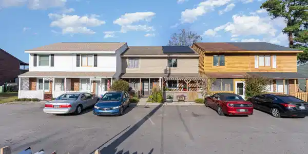 1424 Glenns Bay Rd.