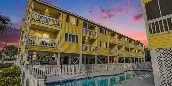 1425 N Waccamaw Dr.