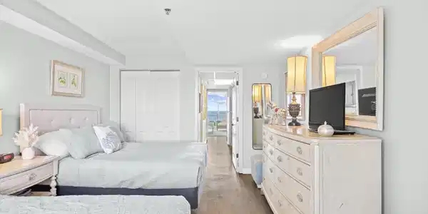 Image 3 Image 3