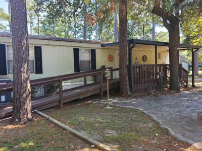 495 Clubhouse Rd.