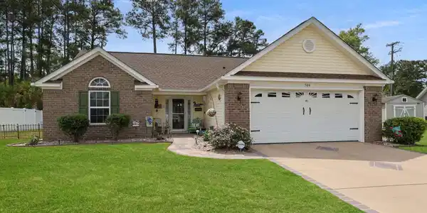 504 Cottage Oaks Circle