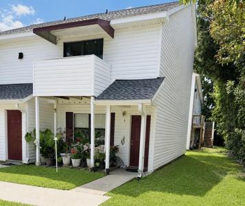 209 Cedar St.