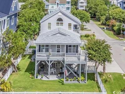 220 N Yaupon Dr.