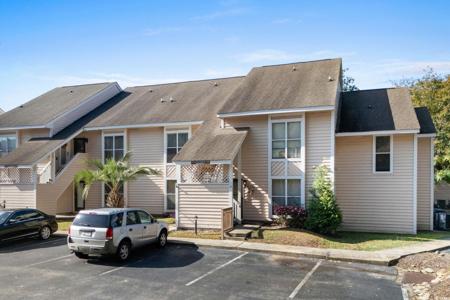 4473 Little River Inn Ln.