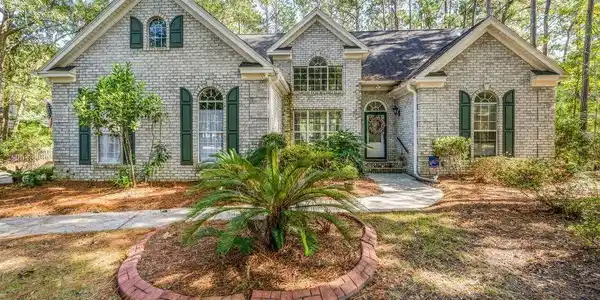 1614 Club Circle Dr.
