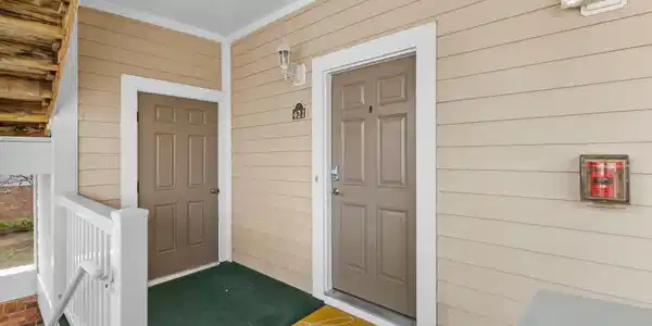 Image 4 Image 4
