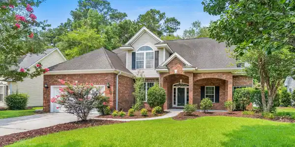 4002 Edenborough Dr.