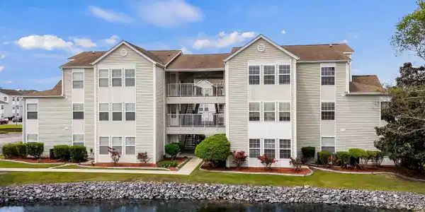 2262 Andover Dr.