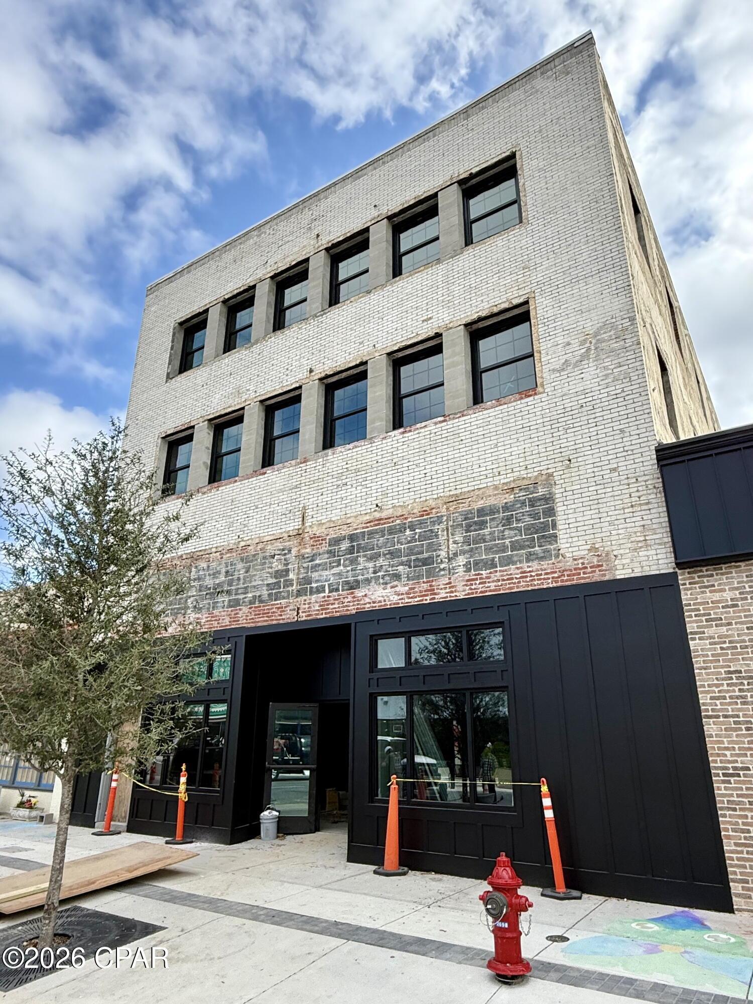 Image 3: The Mashburn Building