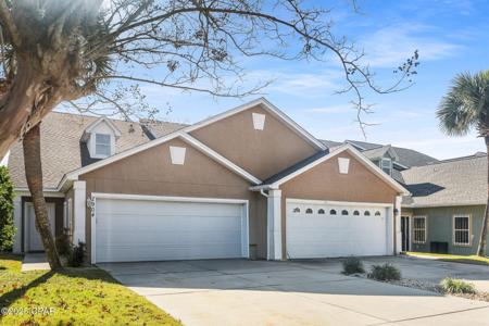 2904 Country Club Drive