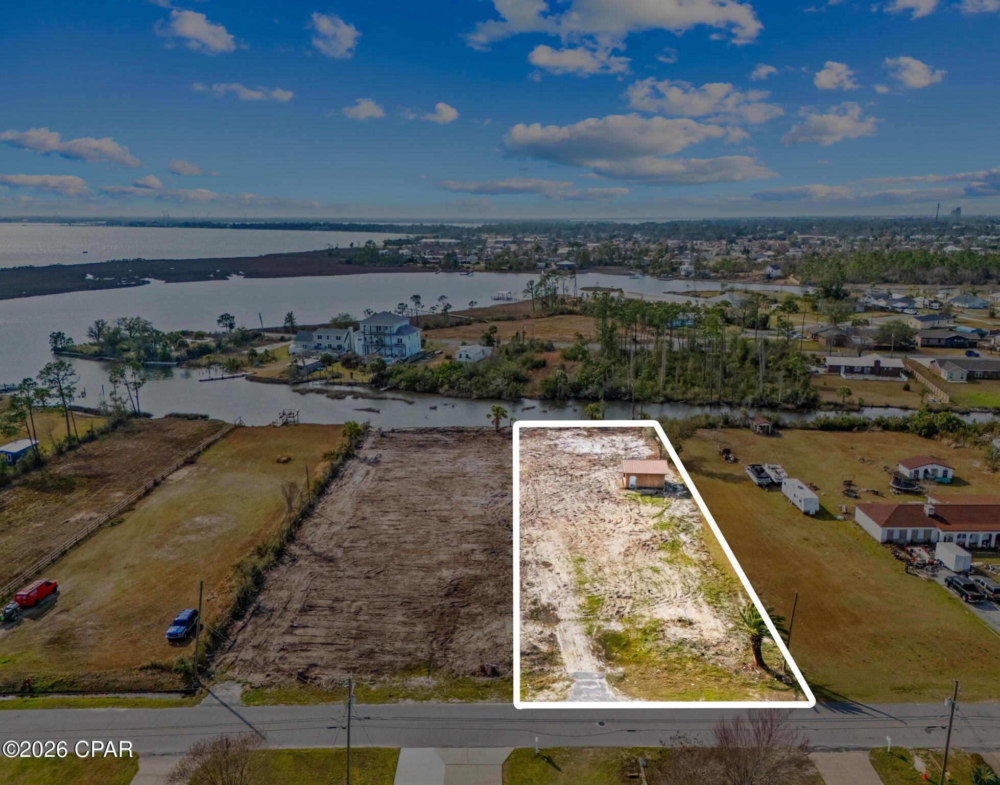 Image 3: 3-web-or-mls-1512 S Berthe Ave-3