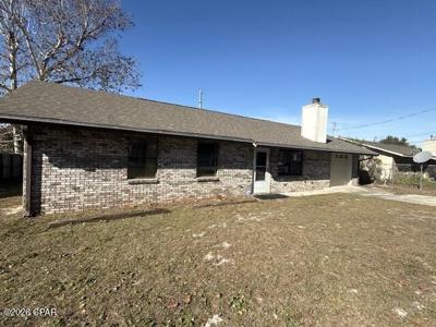 922 Arrow Street