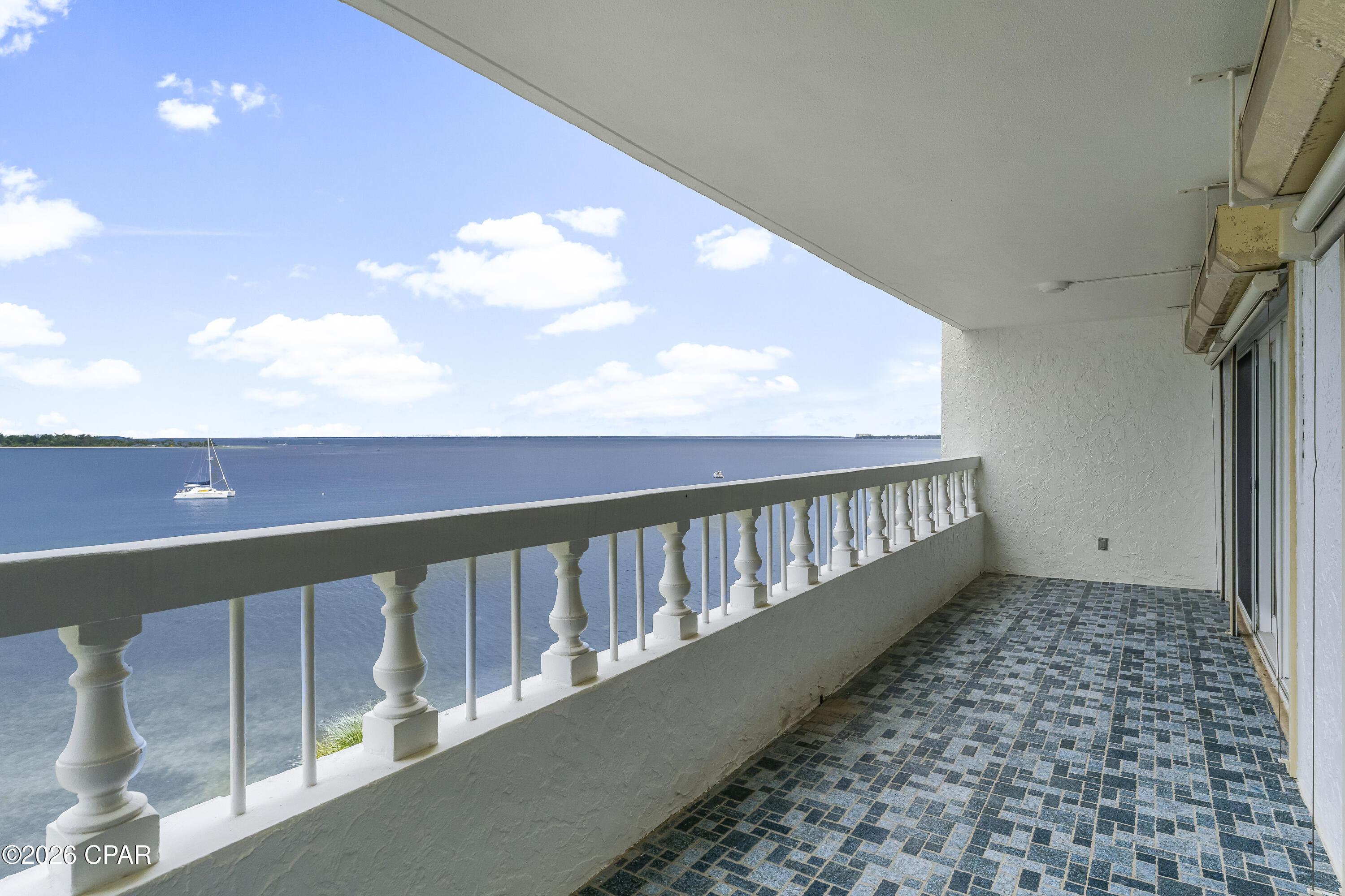 Image 2: The Cove Unit 604