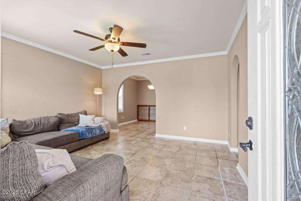 Image 3: Living Room