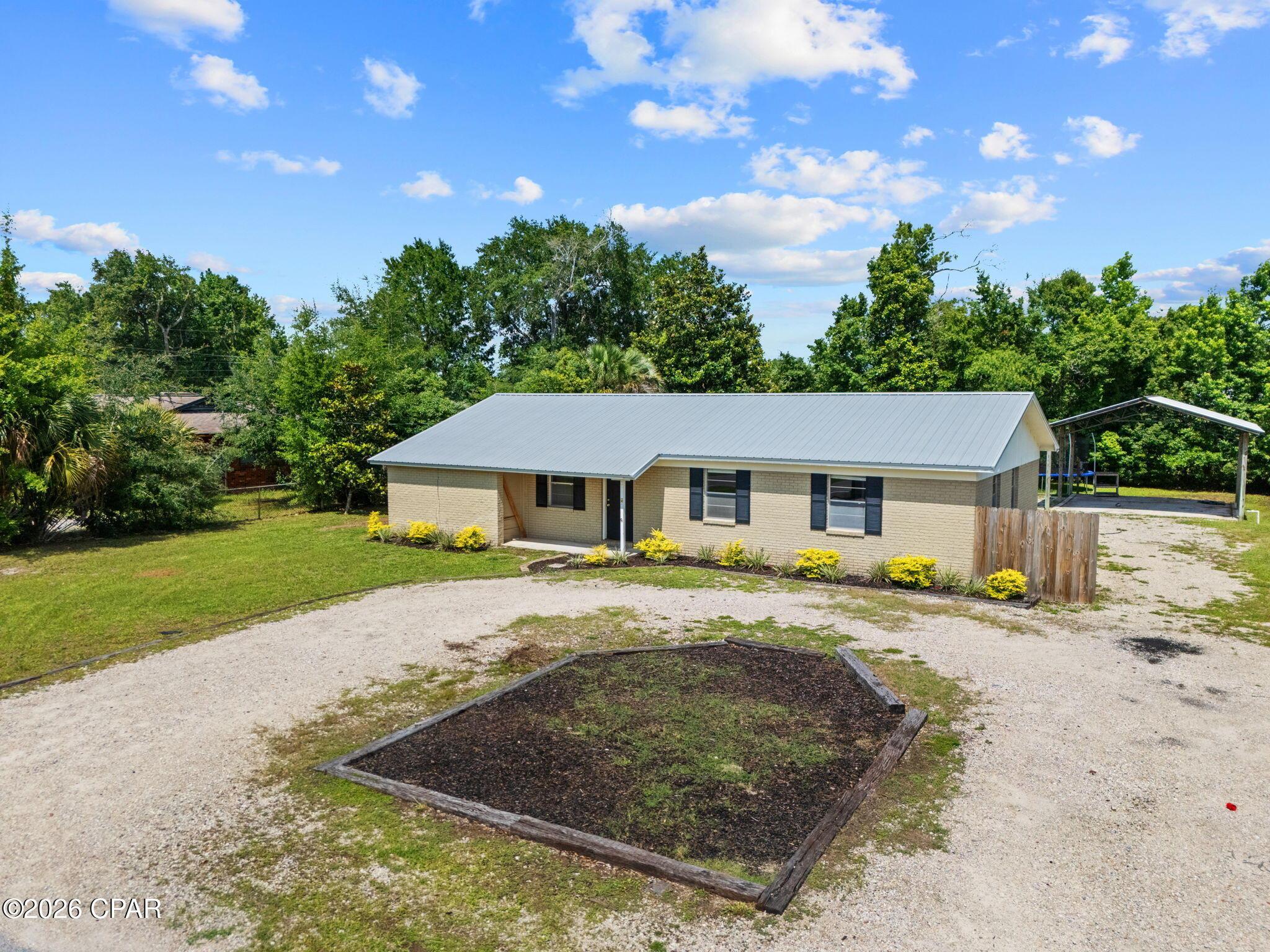 Image 1: 1-web-or-mls-1103 indianna