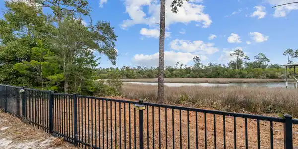 Image 2: 3-web-or-mls-82 Alegro Dr-3