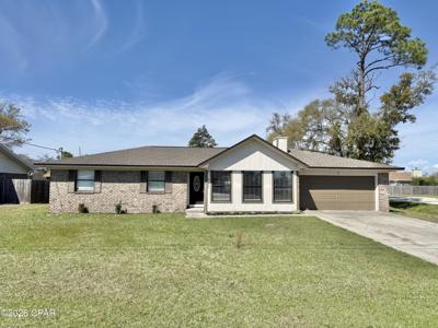 6123 Stephanie Drive