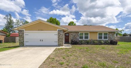 5704 Ivy Road
