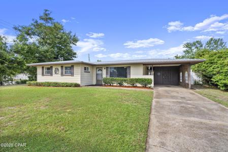 1612 Lindenwood Drive